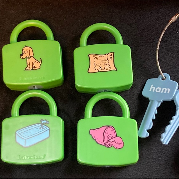 Simple Words Learning Locks - Multicolor - Picture 10 of 15
